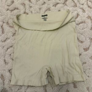 SKIMS Light Cream Ribbed Bike Shorts